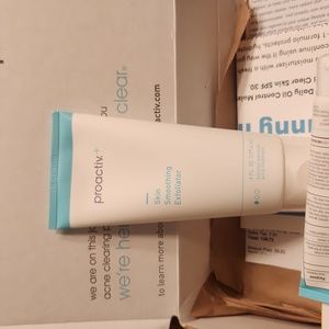Proactiv skin smoothing exfoliator, NEW, 6 oz